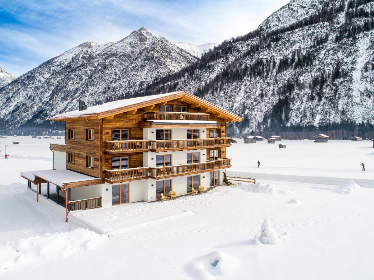 Naturparkgut Holzgau Esterno foto